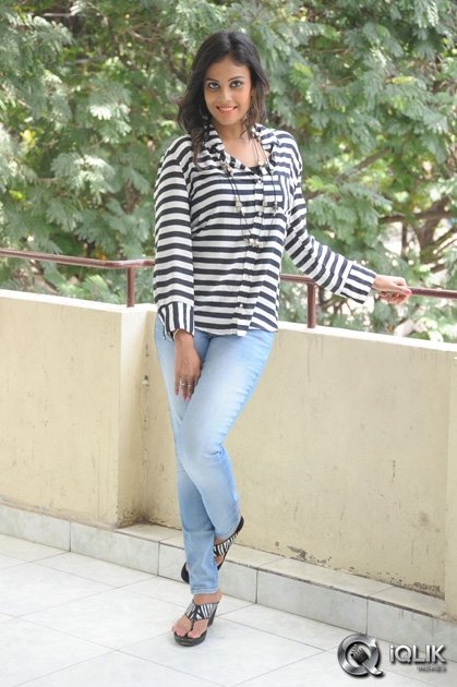 Chandini-at-Kiraak-Movie-Release-Press-Meet